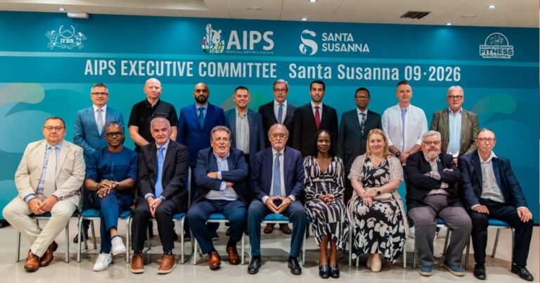 AIPS Executive Committee members with Santa Susanna Mayor Joan Campolier and AEPD President Leandro Irazusta Adarraga