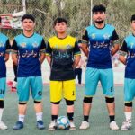 د برادران فوټسال لوبډلې لوبغاړي د لښکرګاه په مصنوعي لوبغالي کې